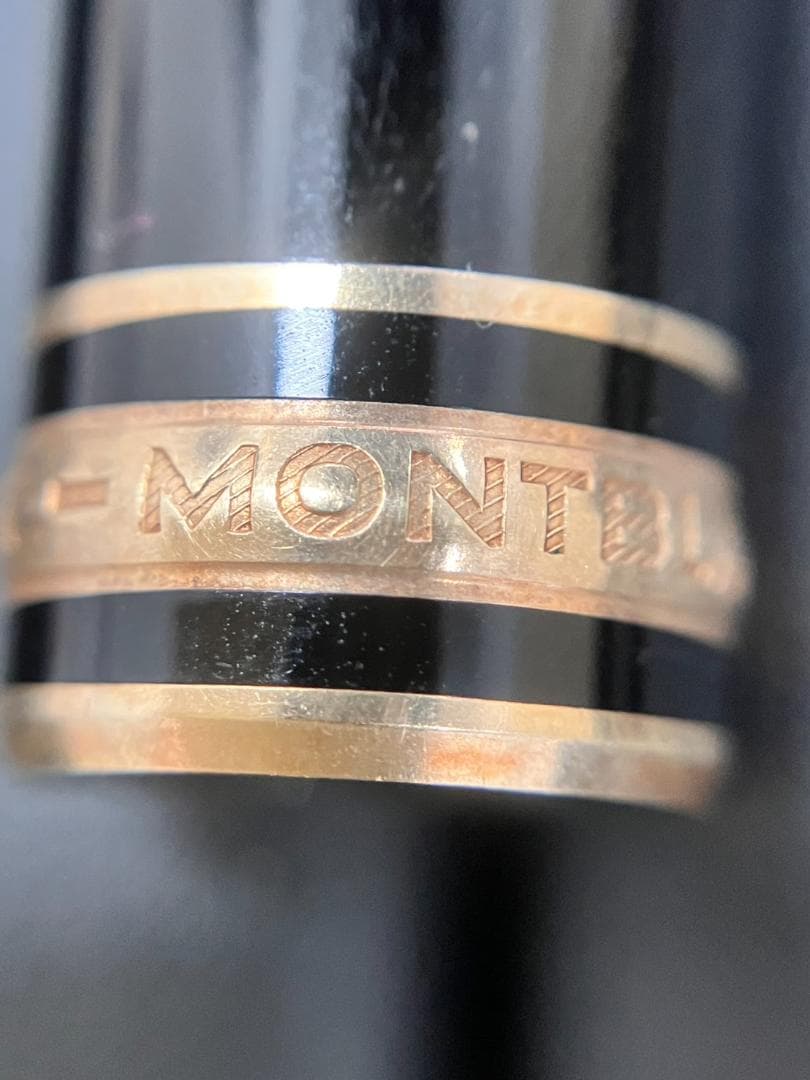 ヒ*ロ様 【定価82,500円】モンブラン マイスターシュテュック ローラーボー