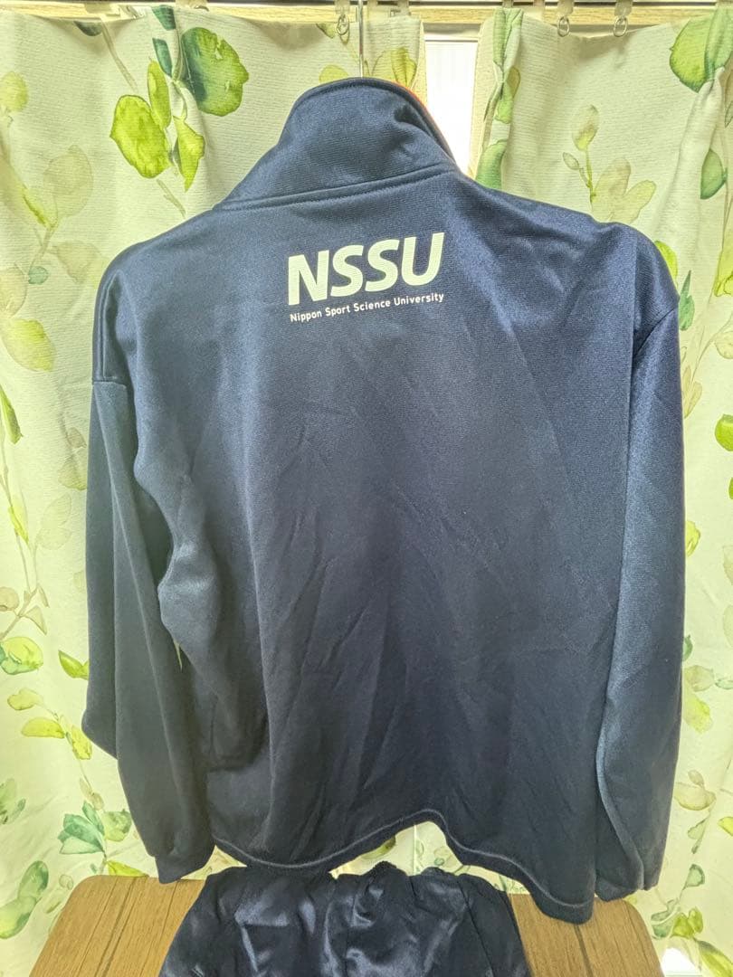 【非売品】日体大陸上部ウエア上下セット