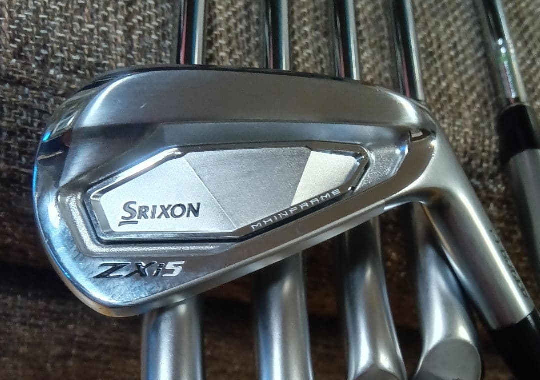 【超美品】スリクソンZXi5 DG85 S200 #６〜AW ６本セット