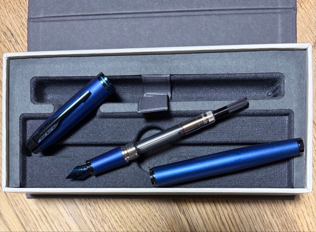 パーカー万年筆　SONNETシルバー・青2本セット