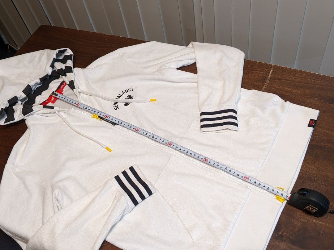 ニューバランス　ゴルフ　フルジップ　パーカー　パイル地　ボーダー　ジャケット　白