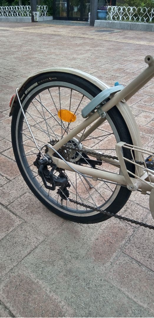 ブリジストン　アルミ軽量ミニベロ(20㌅)　大阪府八尾市 お引取り限定[配達可]