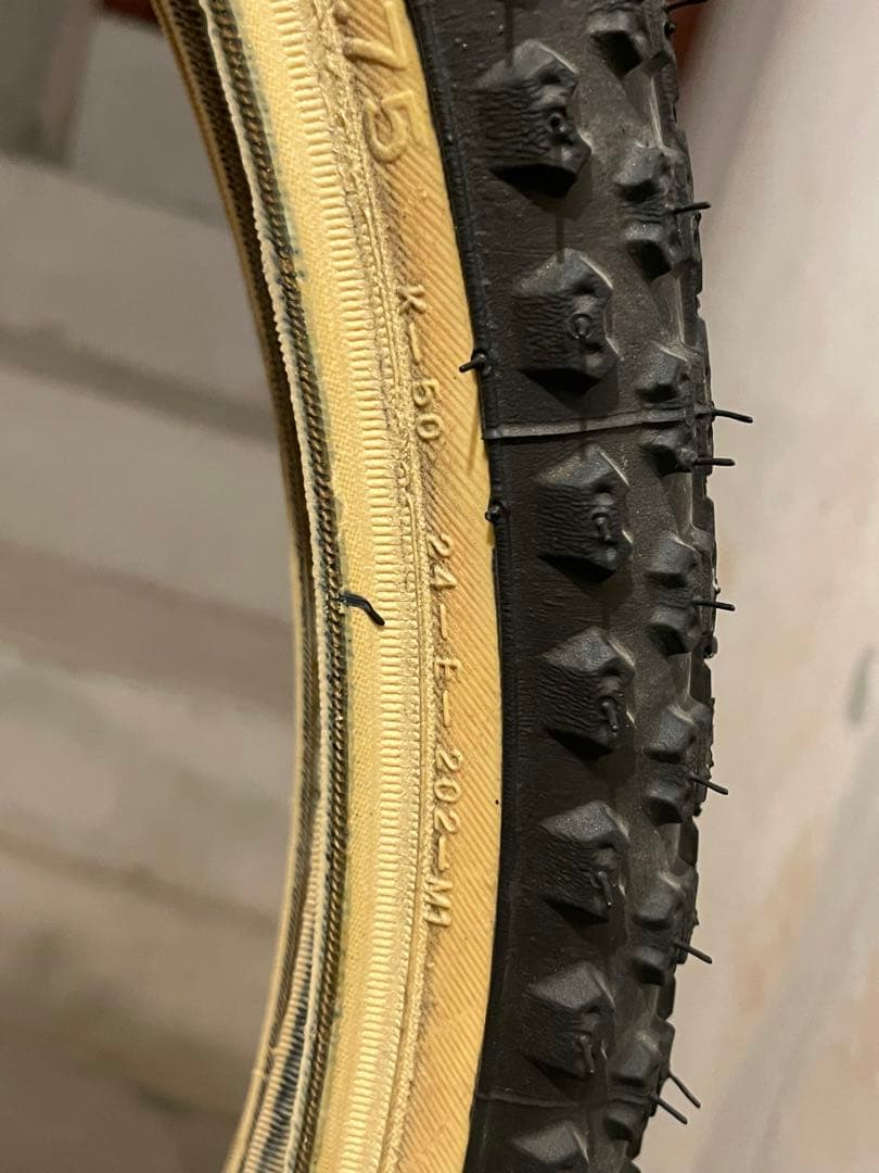 old bmx サイドスキン タイヤ 24 × 1.75 KENDA 2本