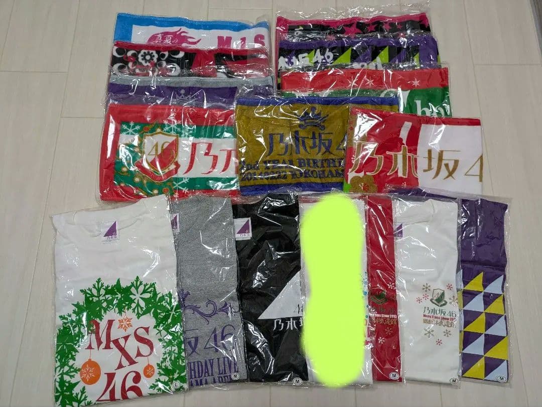 【値下げ!!!!】乃木坂46 Tシャツセット 未使用　サイズM　タオル