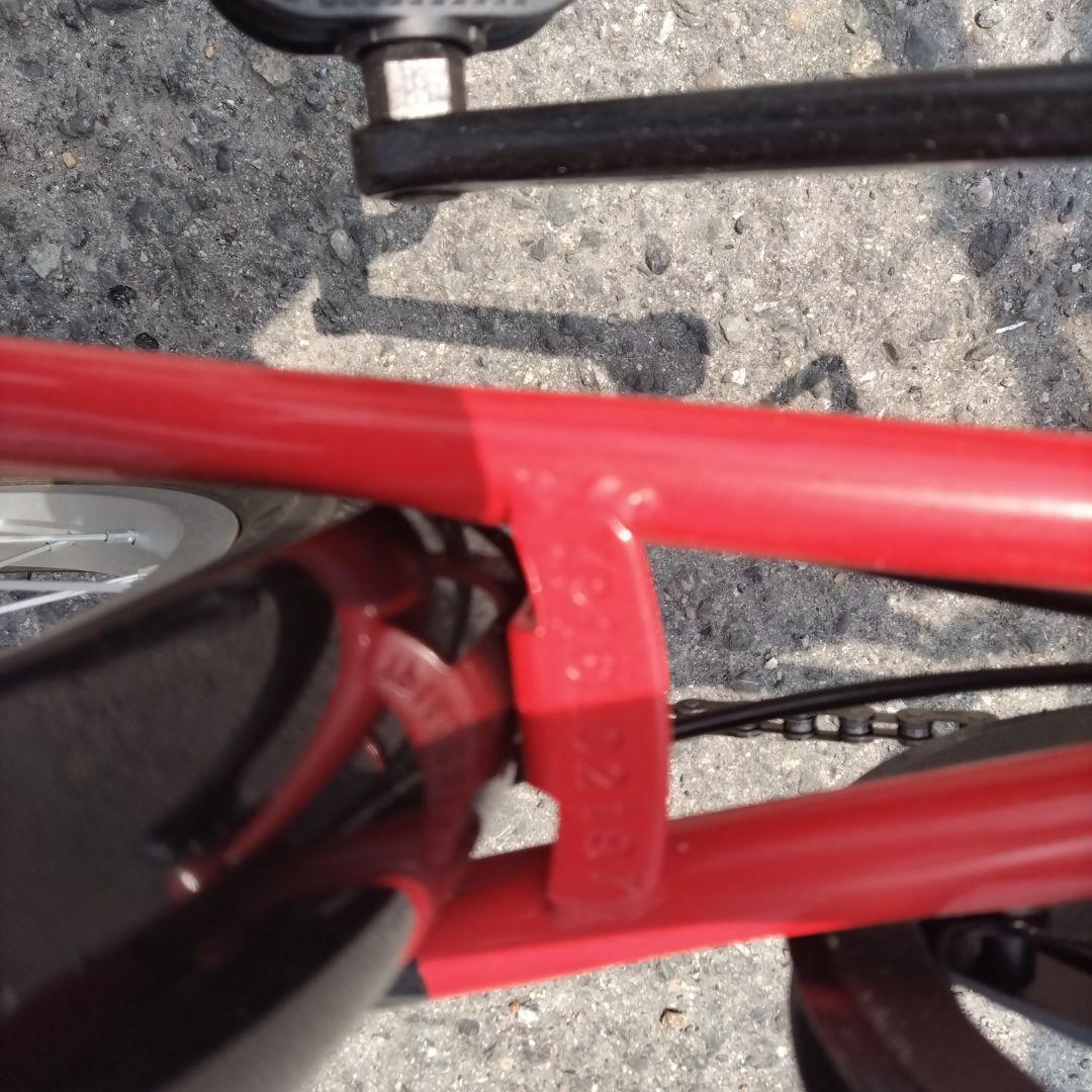 Audiアウディ折り畳み自転車20インチレッド　シマノ6段変速 　レンチ説明書付