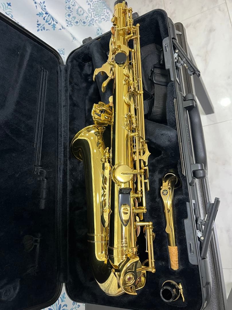 YAMAHA ゴールドサックス ハードケース付き