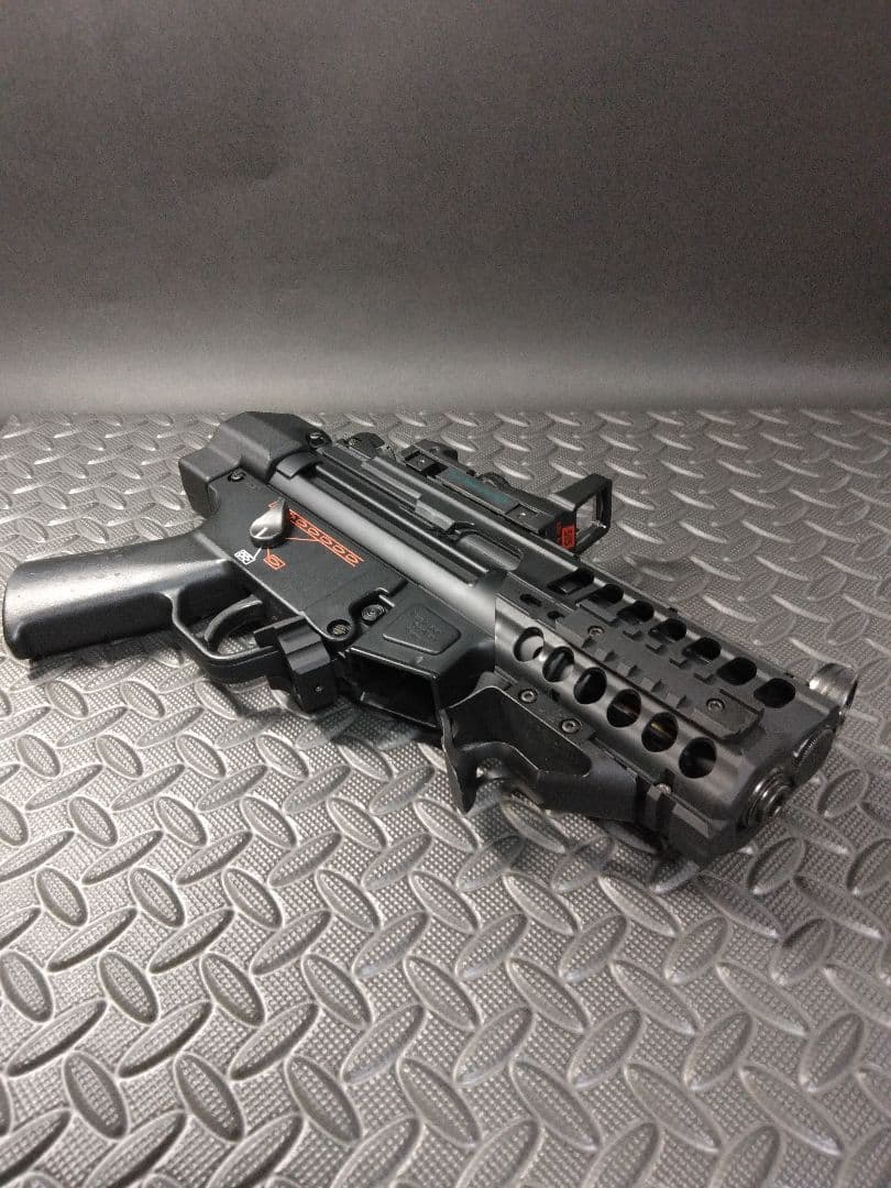 東京マルイ　電動ガン　クルツ　ハイサイクル