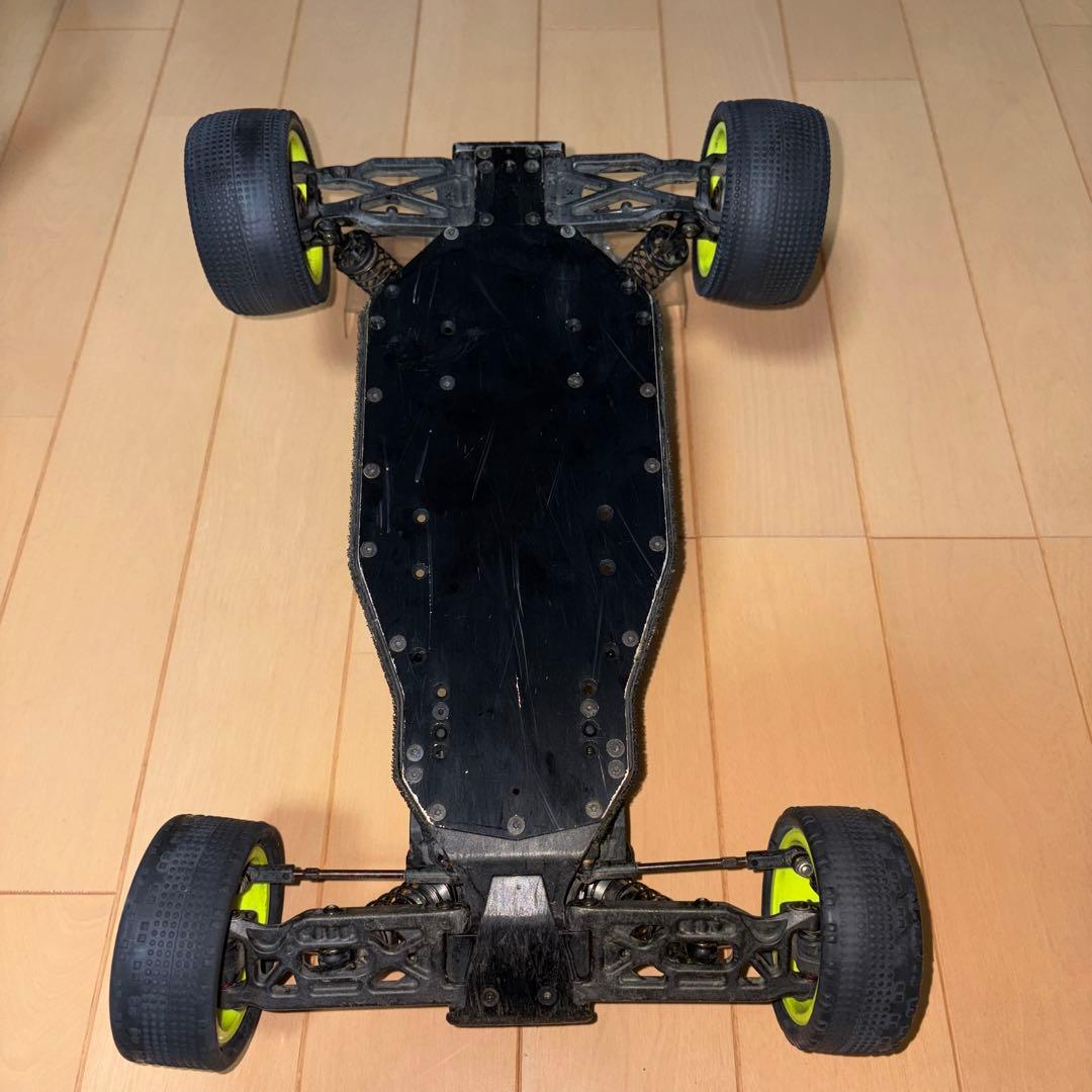 【中古】2WDバギー　XRAY XB2