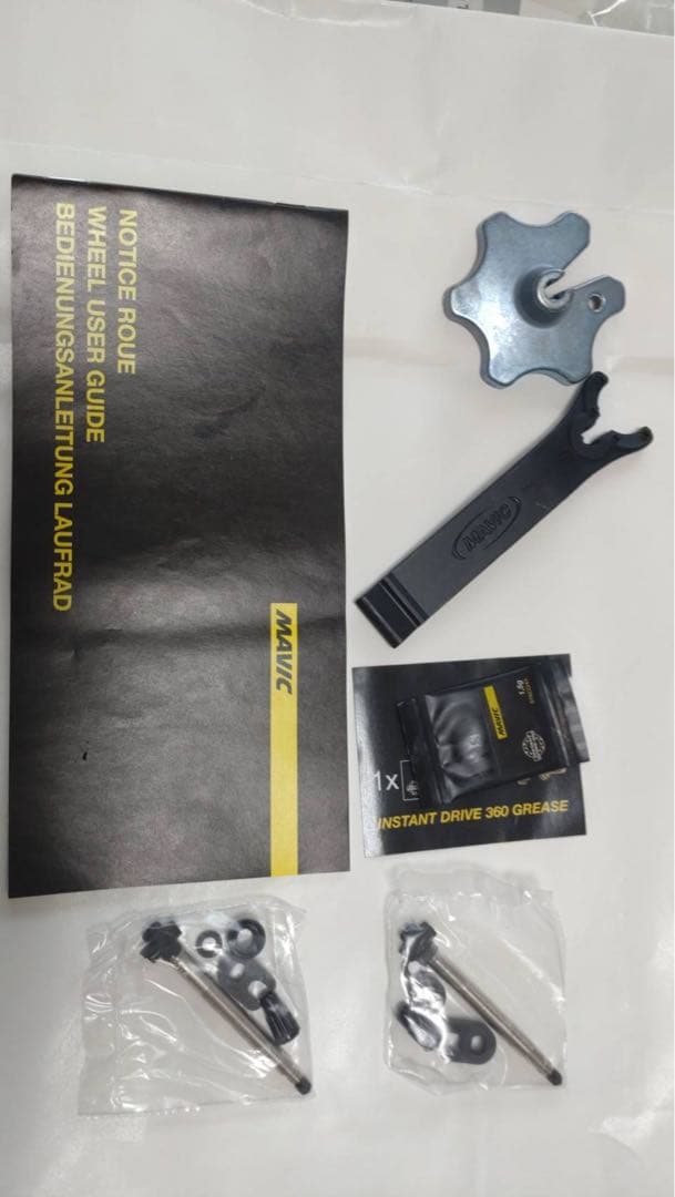 走行少美品_MAVIC COSMIC-SLR45-DISC マビックコスミック