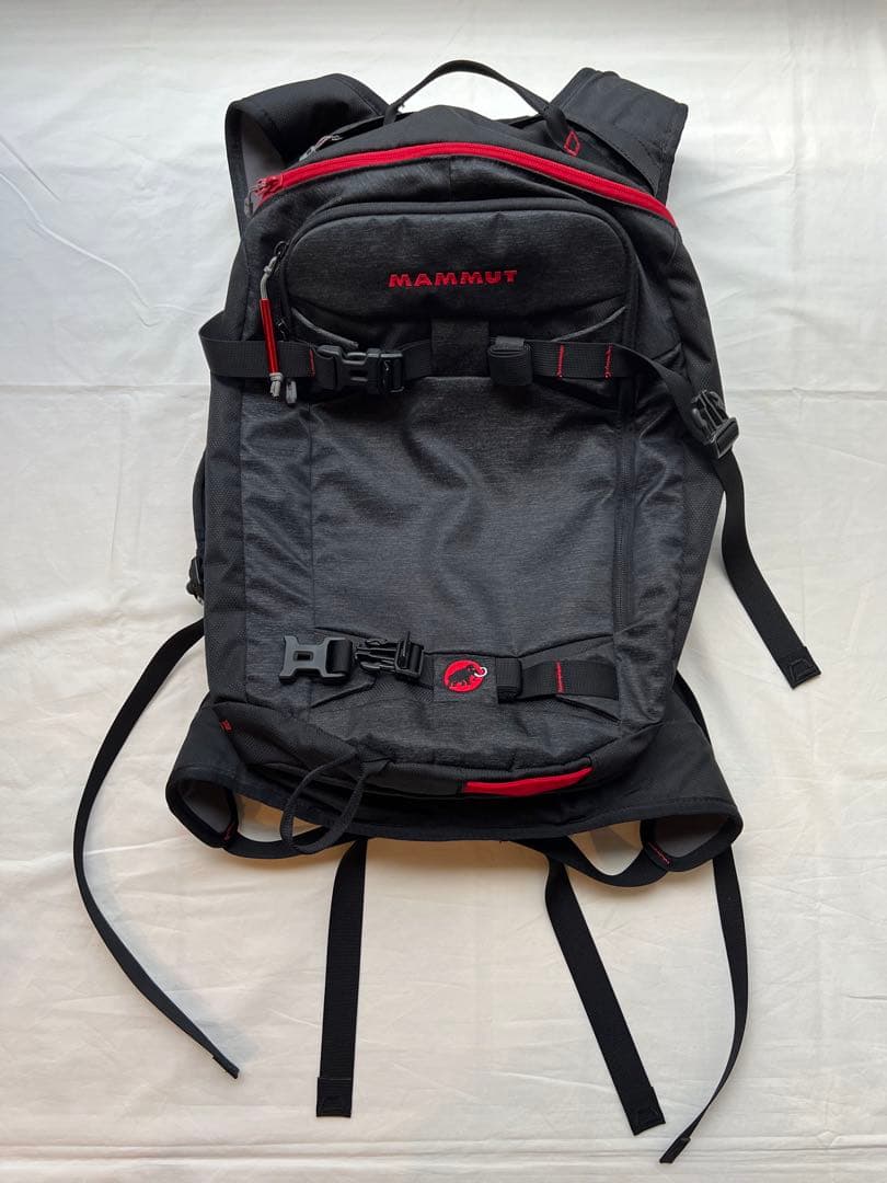 【美品】MAMMUT NIRVANA ニルバーナ 18L バックパック リュック