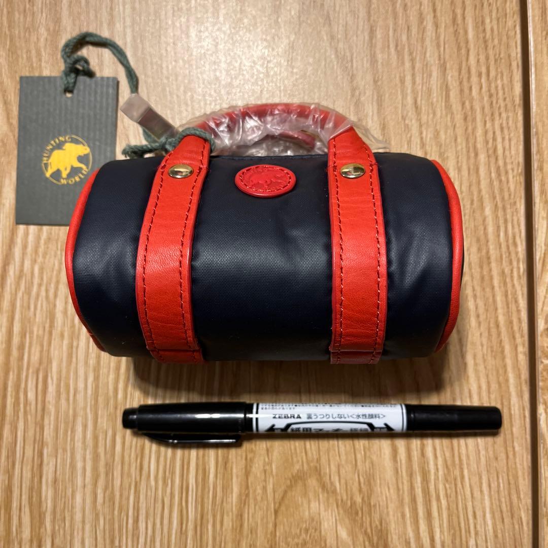 新品　未使用　ハンティングワールド　ノベルティ 小物入れ　ポーチ　クリスマス