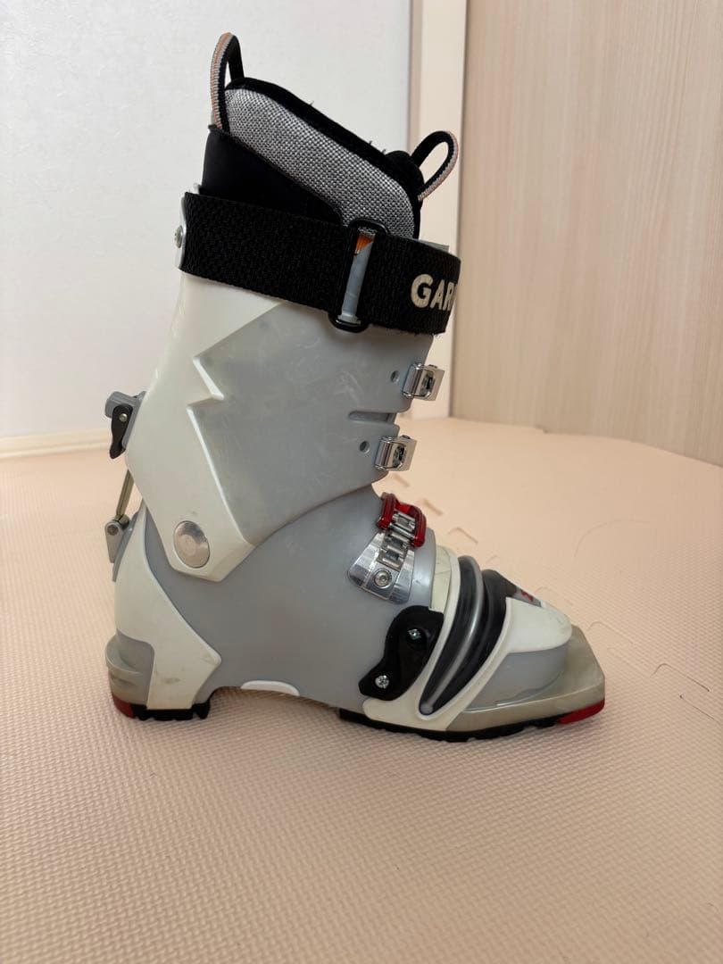 ☆再値下げ‼️GARMONT MINERVA テレマークブーツ　23cm