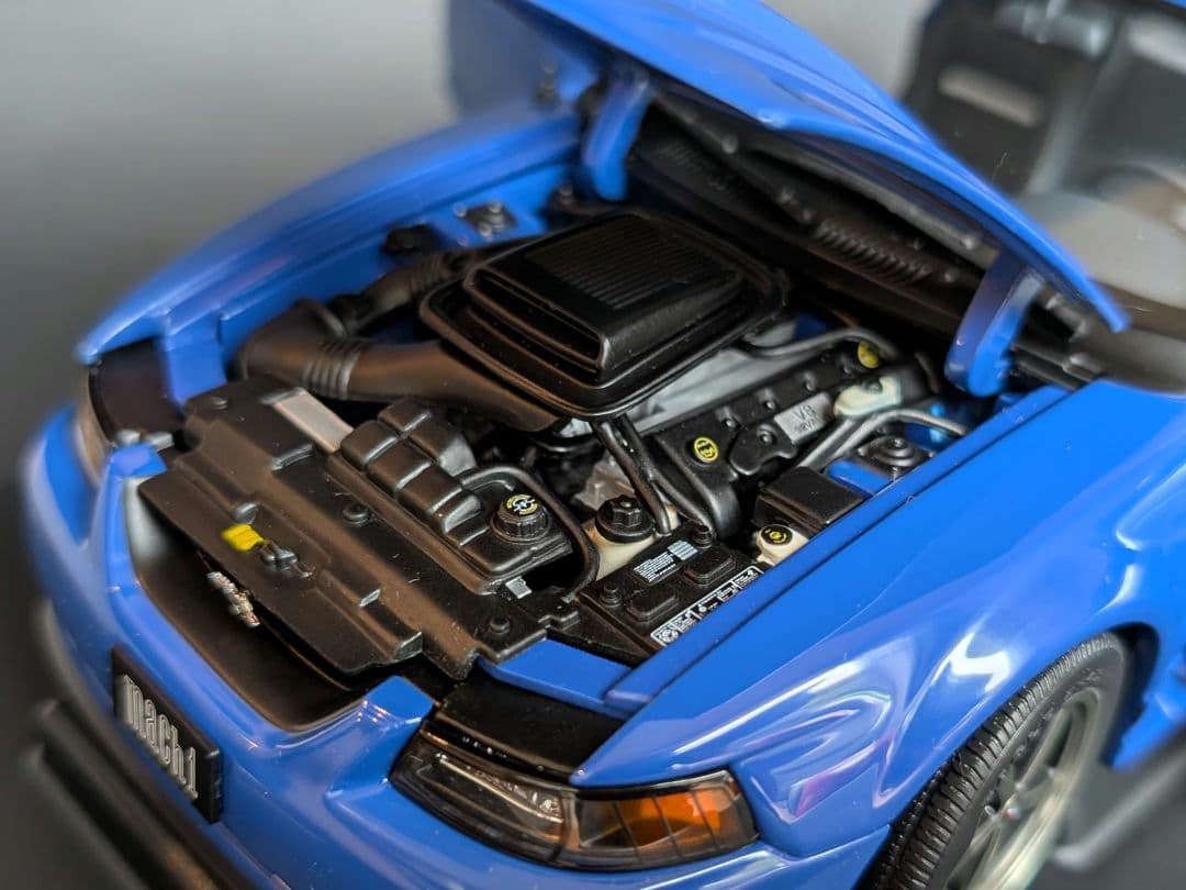 オートアート 1/18 FORD MUSTANG MACH1 '03 Blue