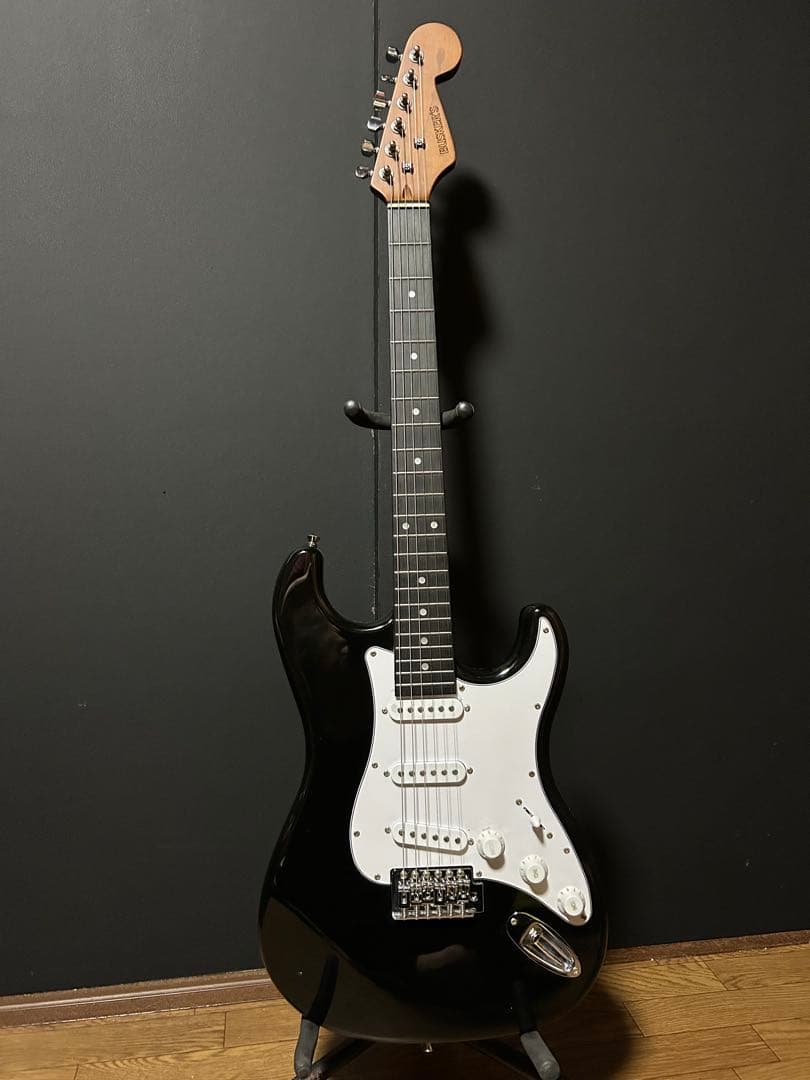 BLUSTER'S ローステッドネック