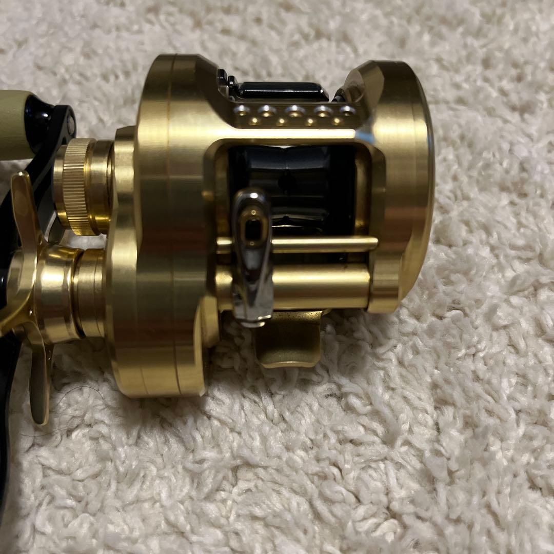 カルカッタコンクエスト200xg バリアルハンドル100 ブラック