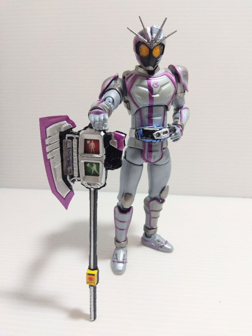s.h.figuarts 仮面ライダードライブシリーズ　仮面ライダーチェイサー