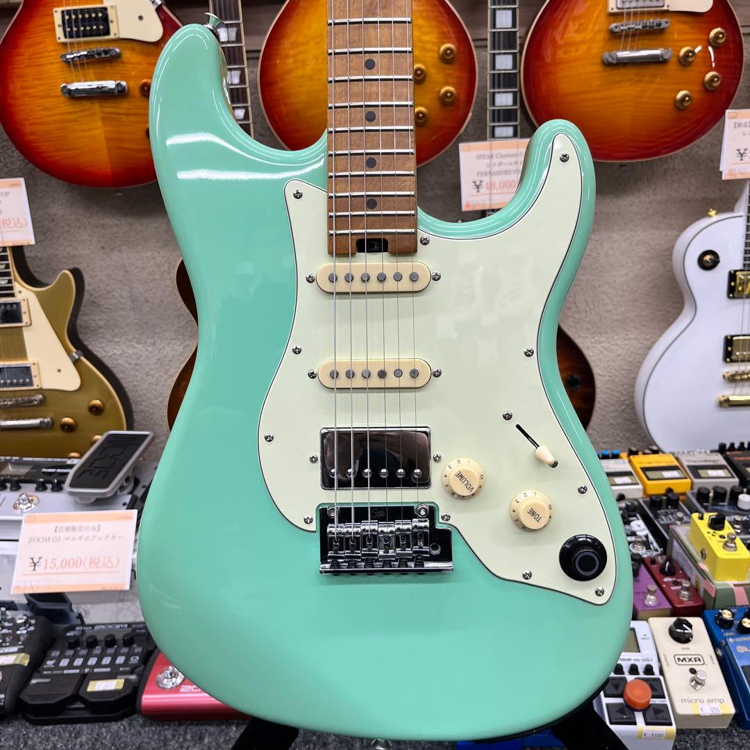 【11631】Mooer S800 GTRS エレキギター