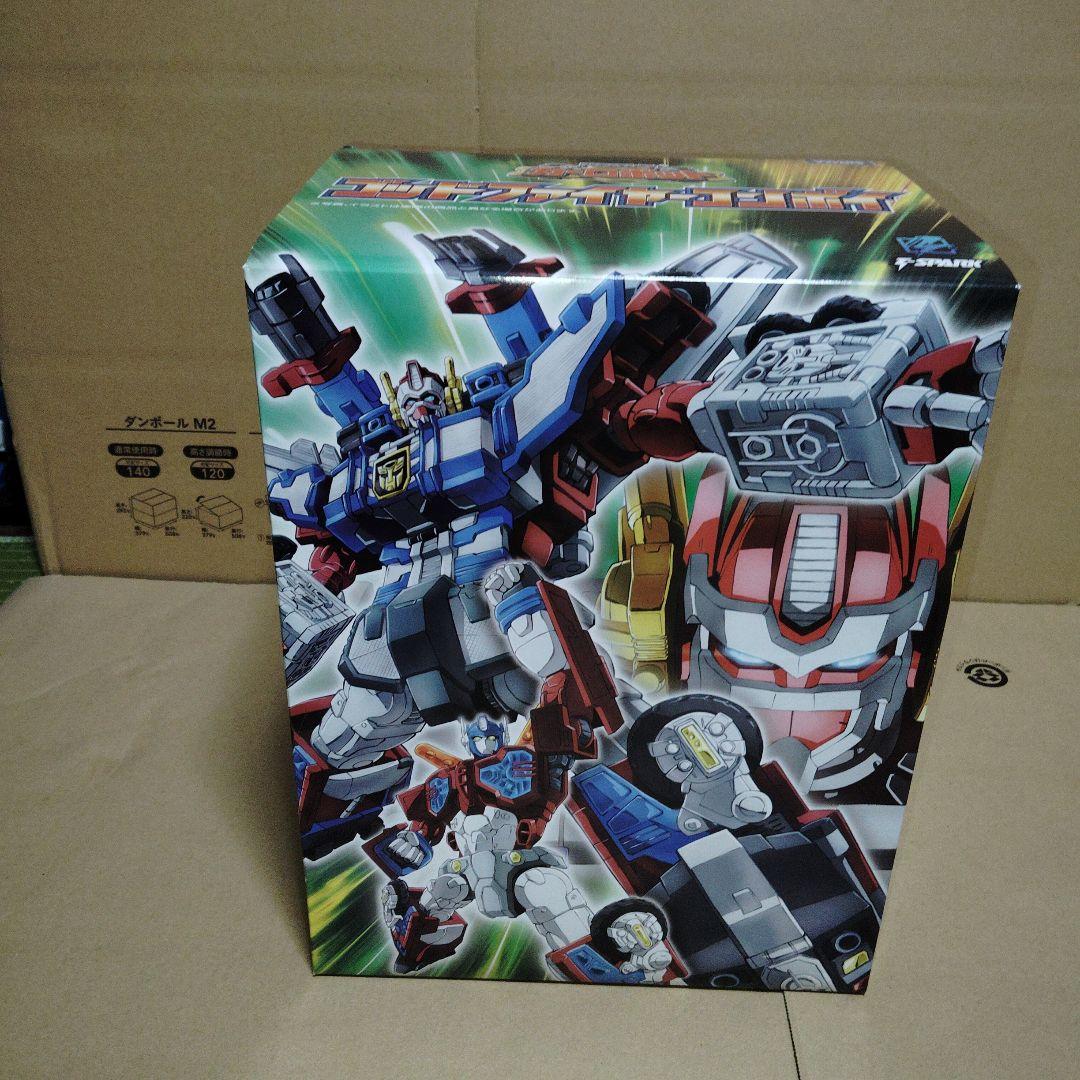 トランスフォーマー　ゴッドファイヤーコンボイ　　クラウドファンディング　国内版