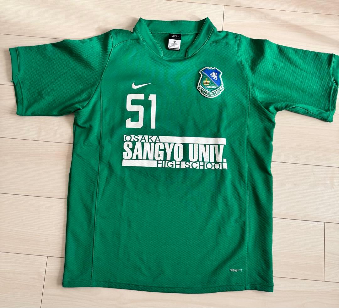 (美品)大阪産業大学附属高等学校サッカー部　ユニフォーム/練習着　5点セット