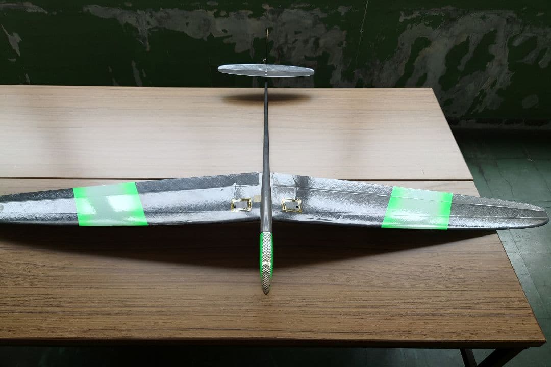 ハンドランチ グライダー 「FLITZ 2」