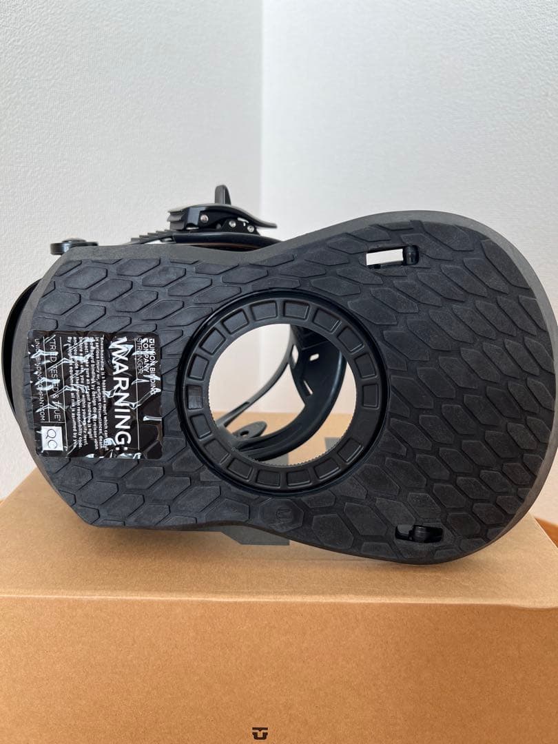 23-24 UNION STRATAビンディング ブラック Mサイズ 送料無料