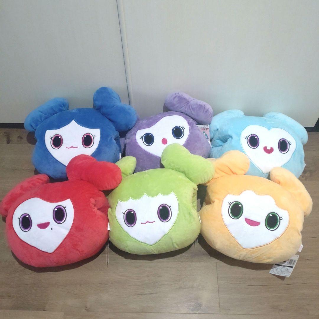 TWICE LOVELYS おひるねクッション GiGO限定　６種