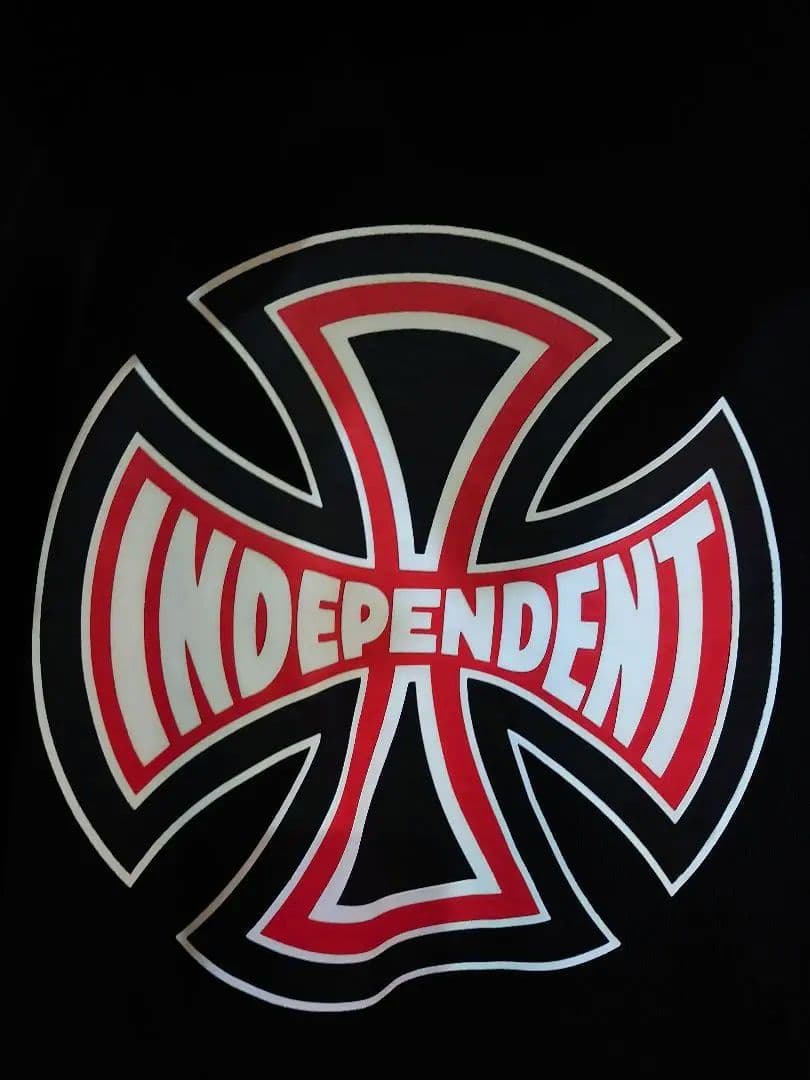 INDEPENDENT アイアンクロスパーカーLブラック美品インディペンデント