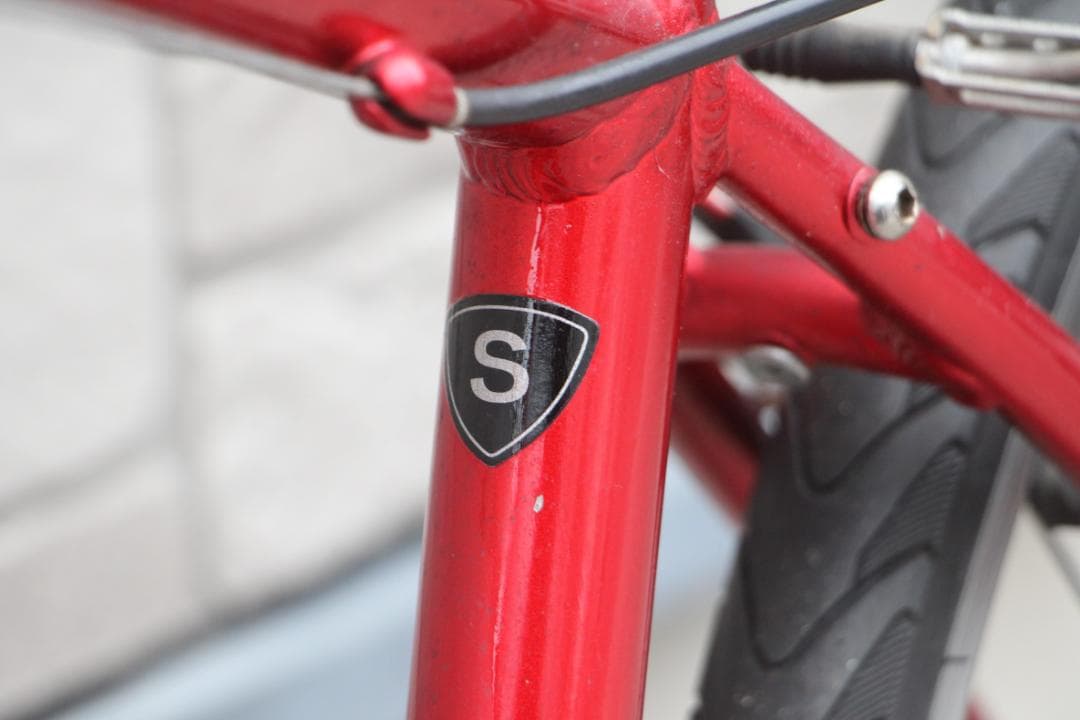 引き取り限定♪スペシャライズド♪SIRRUS♪人気クロスバイク♪レジャーなどに♪