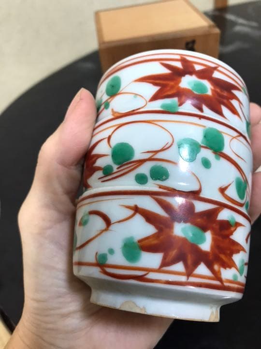 加藤卓男　人間国宝　骨董　赤絵　湯呑み　箱、説明書付