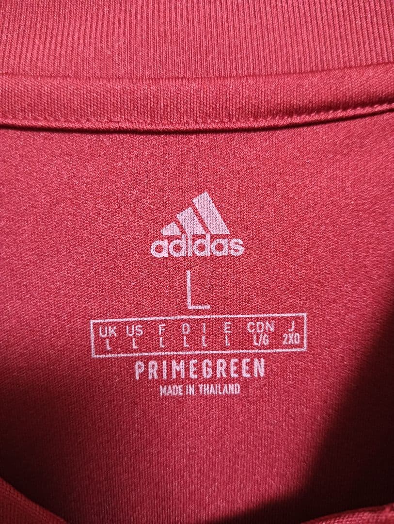 バイエルン・ミュンヘン 21/22 フルスポトレーニングトップ 紙タグ付き