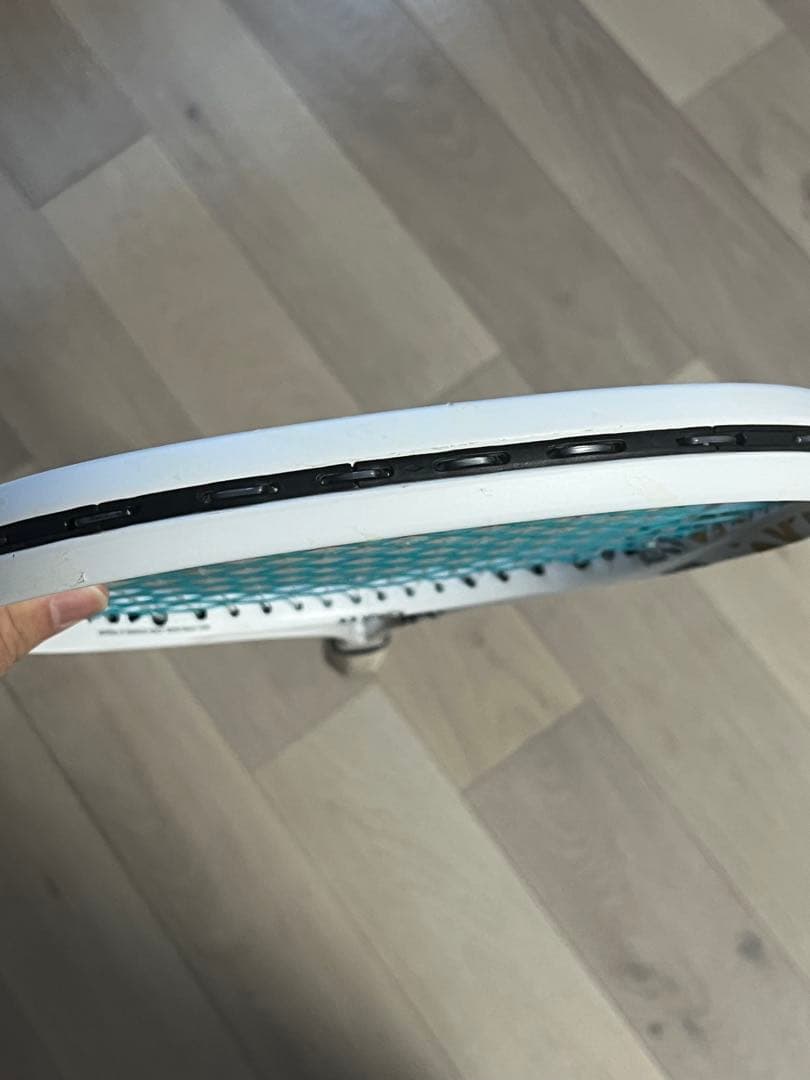 YONEX EZONE テニスラケット ホワイト