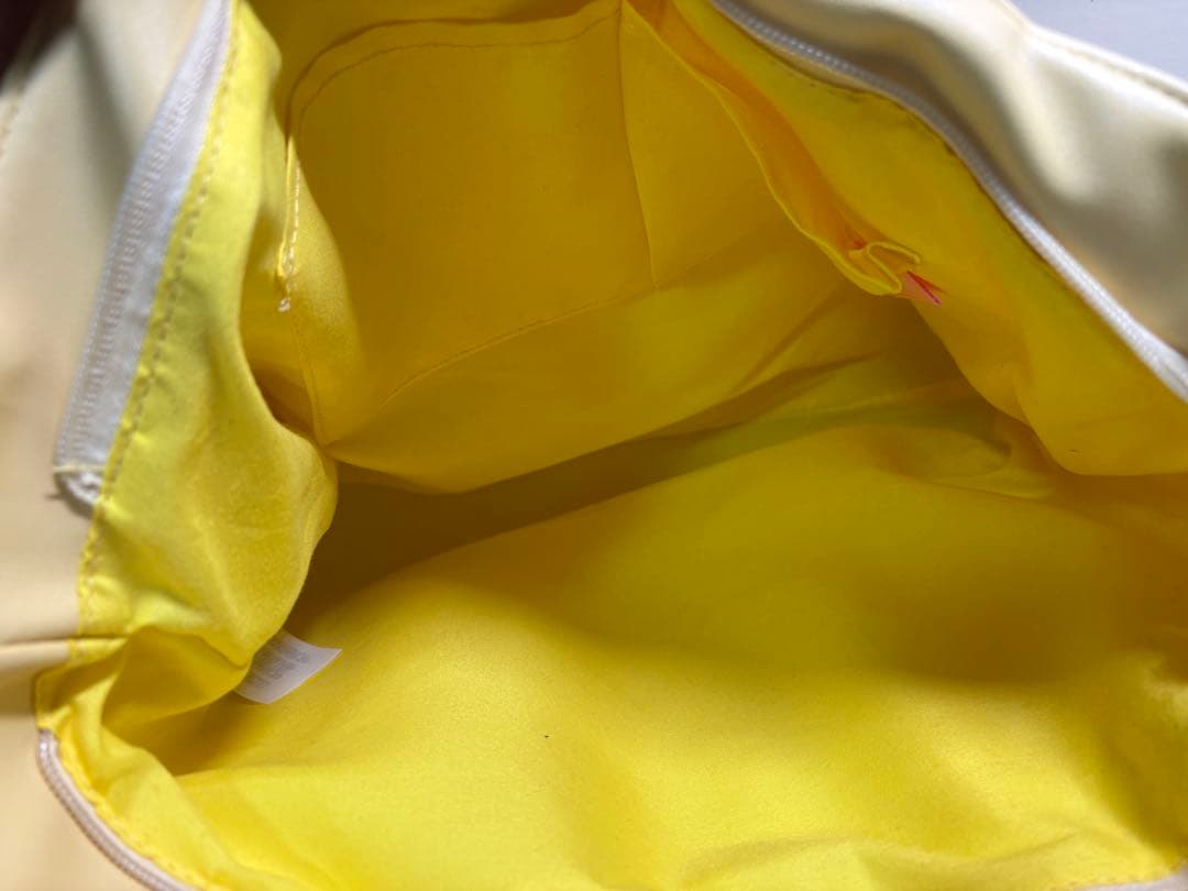 天馬咲希 痛バッグ 缶バッジ 30個 ホロ缶 ii ページ