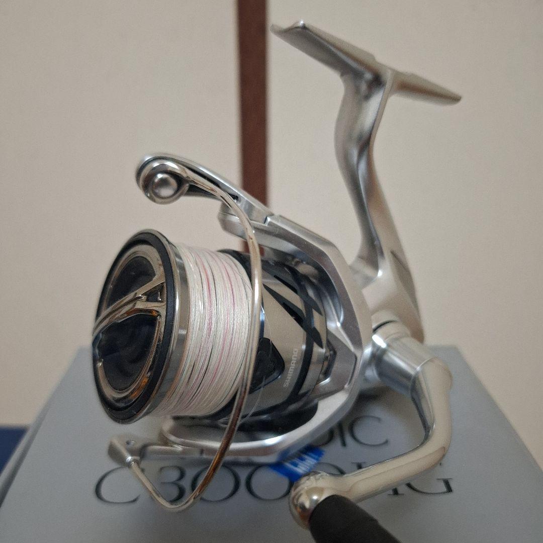 23 ストラディック C3000HG スピニングリール