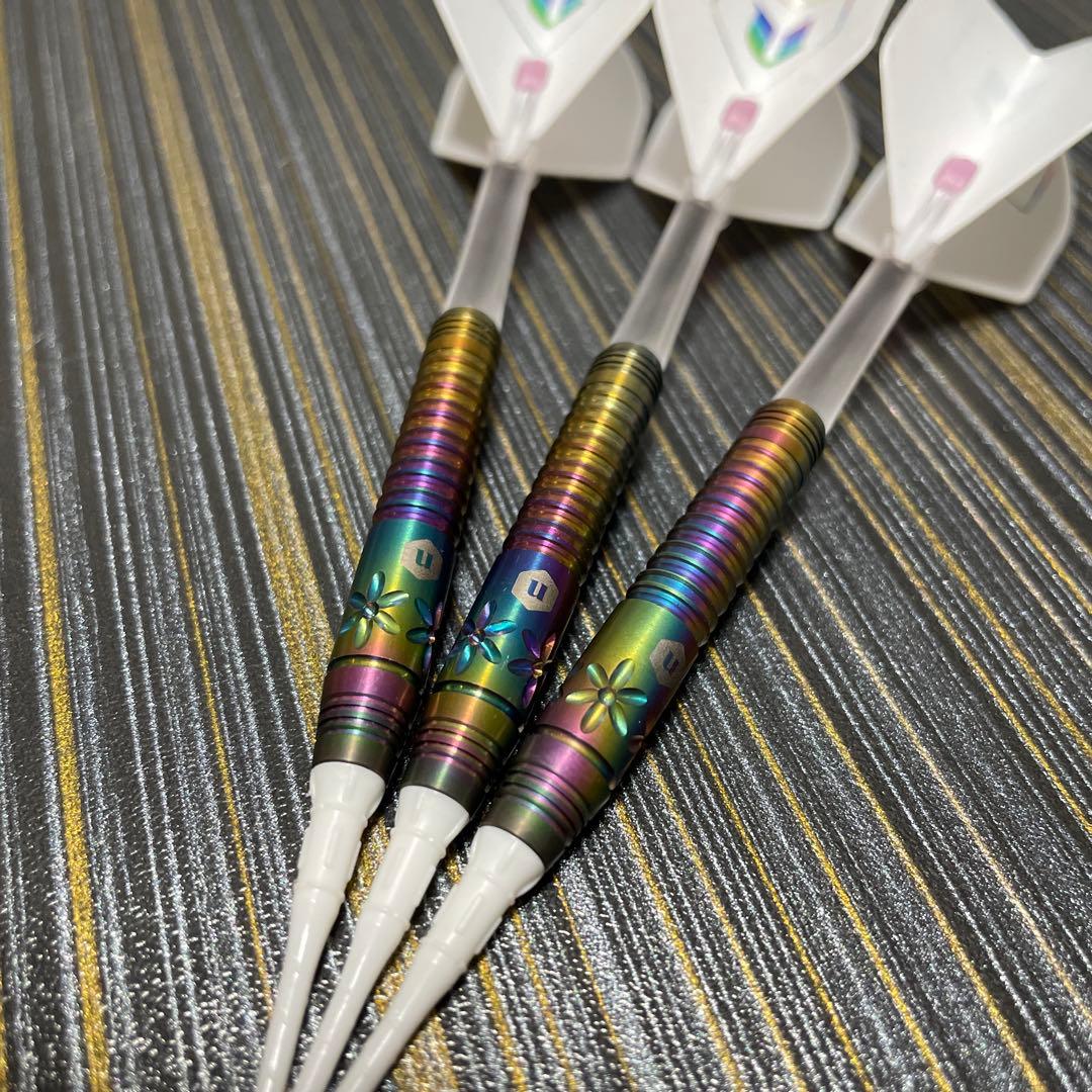 定価17000円 ソフトダーツ ペスカ UL レインボー 林 桃加 プロ