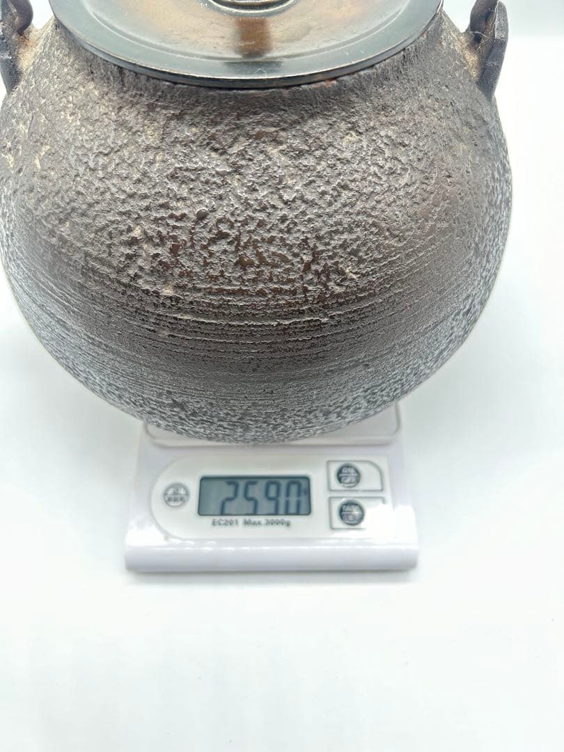 鋳鉄製 鉄瓶 ダークグレー水漏れ無　極上品 時代物 容量約2500ml