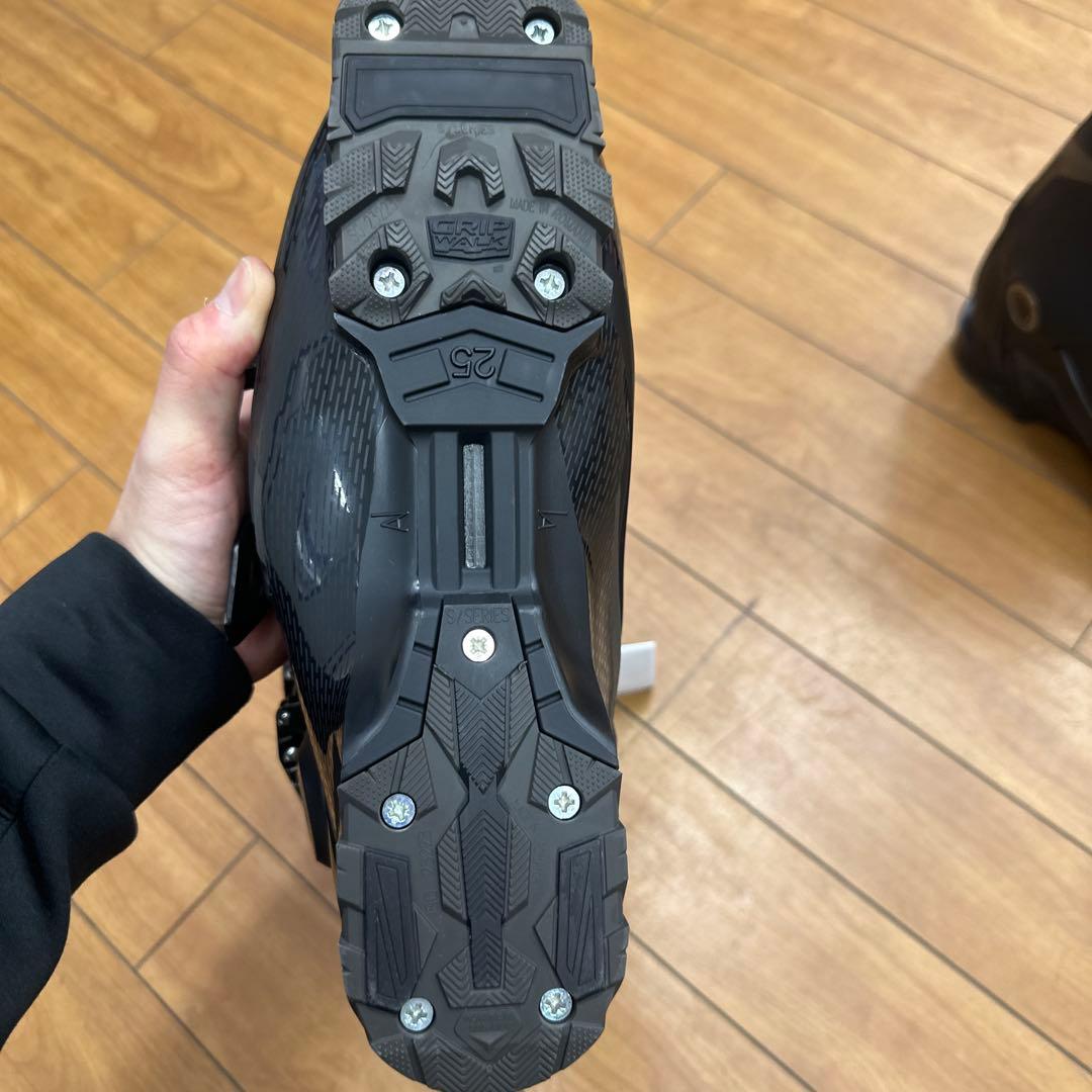 新品未使用　25.5㎝　SALOMON S/PRO MV 110 スキーブーツ