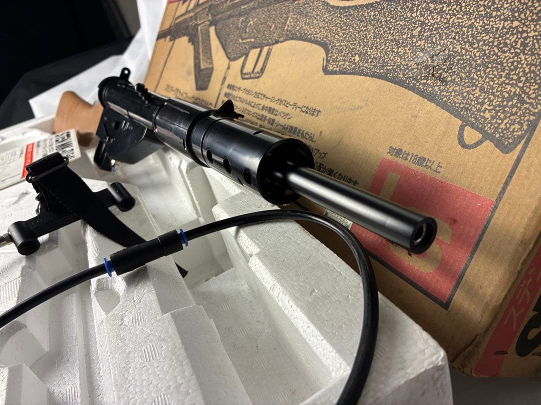 STEN MK-Ⅱ FULL AUTO ウッドストック(樹脂製)GAS SMG