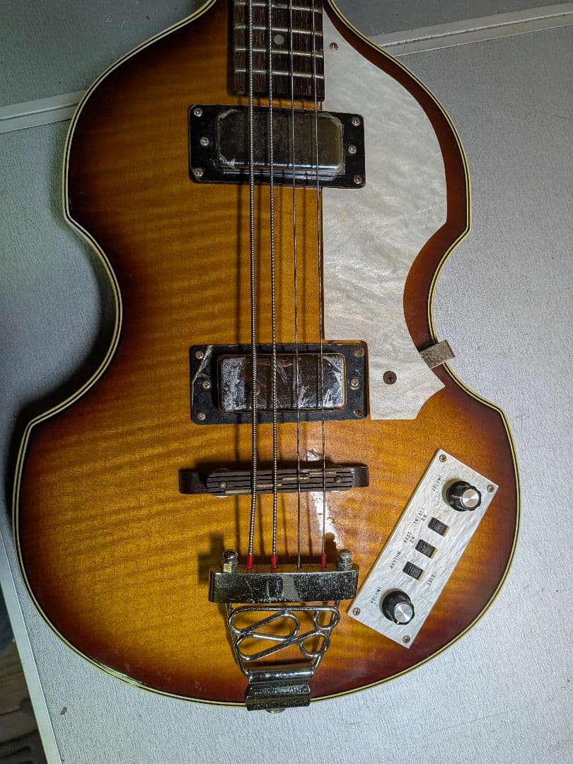 Academy バイオリンベース ケース・ストラップ付き