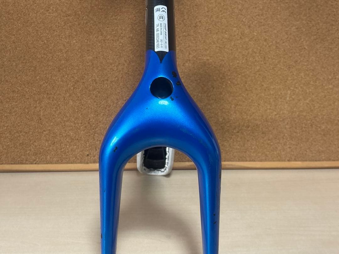 STRIDER ST-R カーボンフレーム ハンドル付き