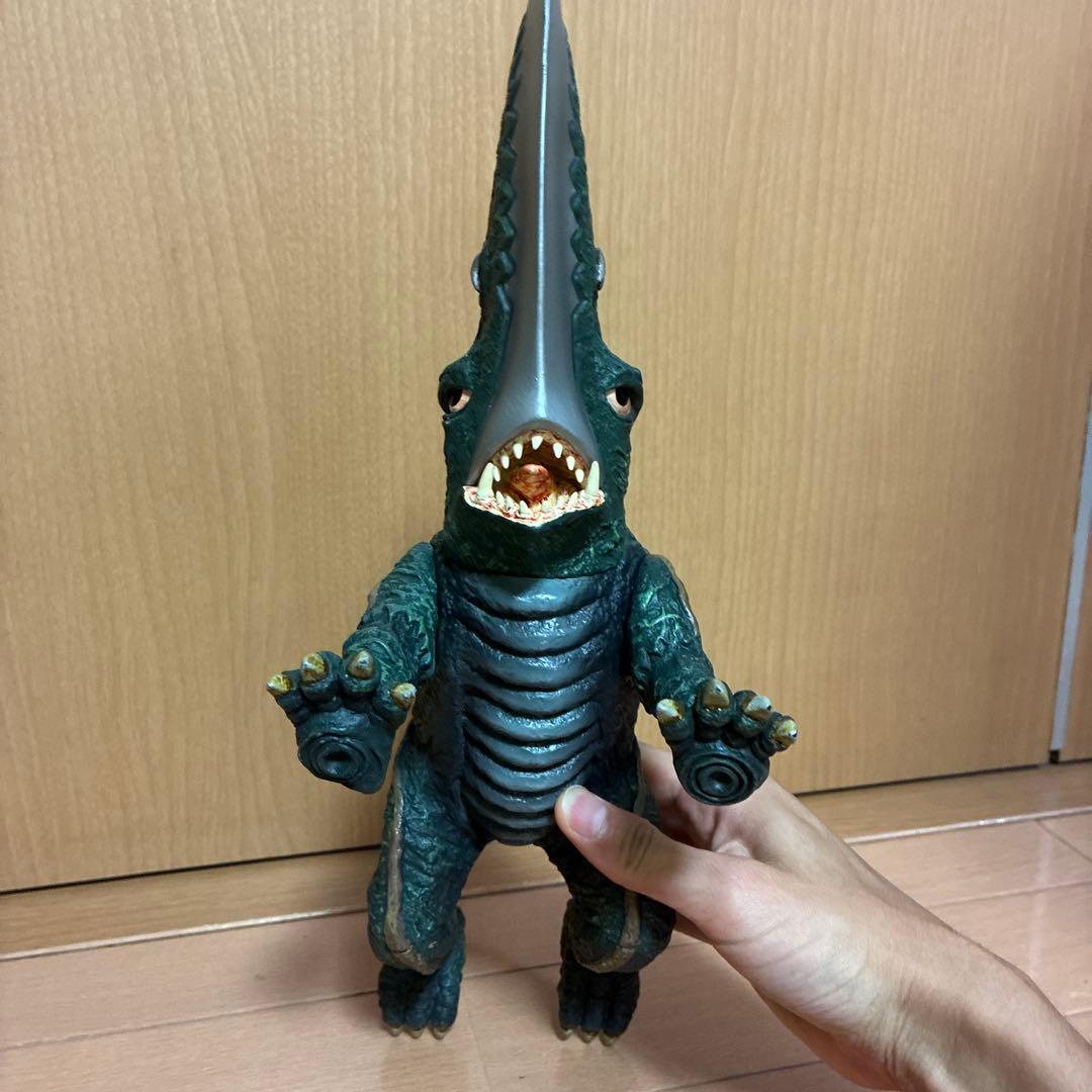 ギロン ロケットプロ ソフビ ガメラ