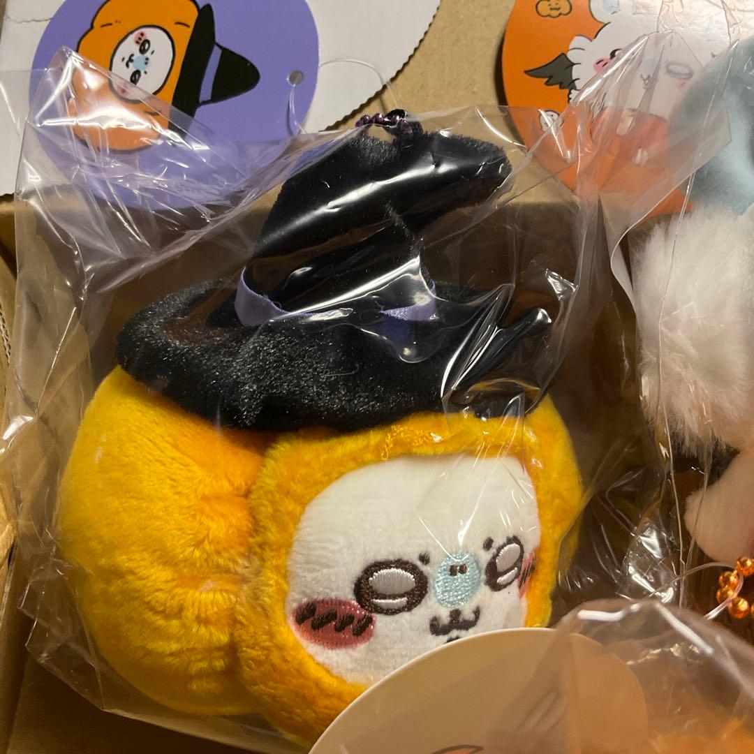 ちいかわ 仮装たのしい～！マスコット　カボチャなうさぎ　モモンガ　ハロウィン3点