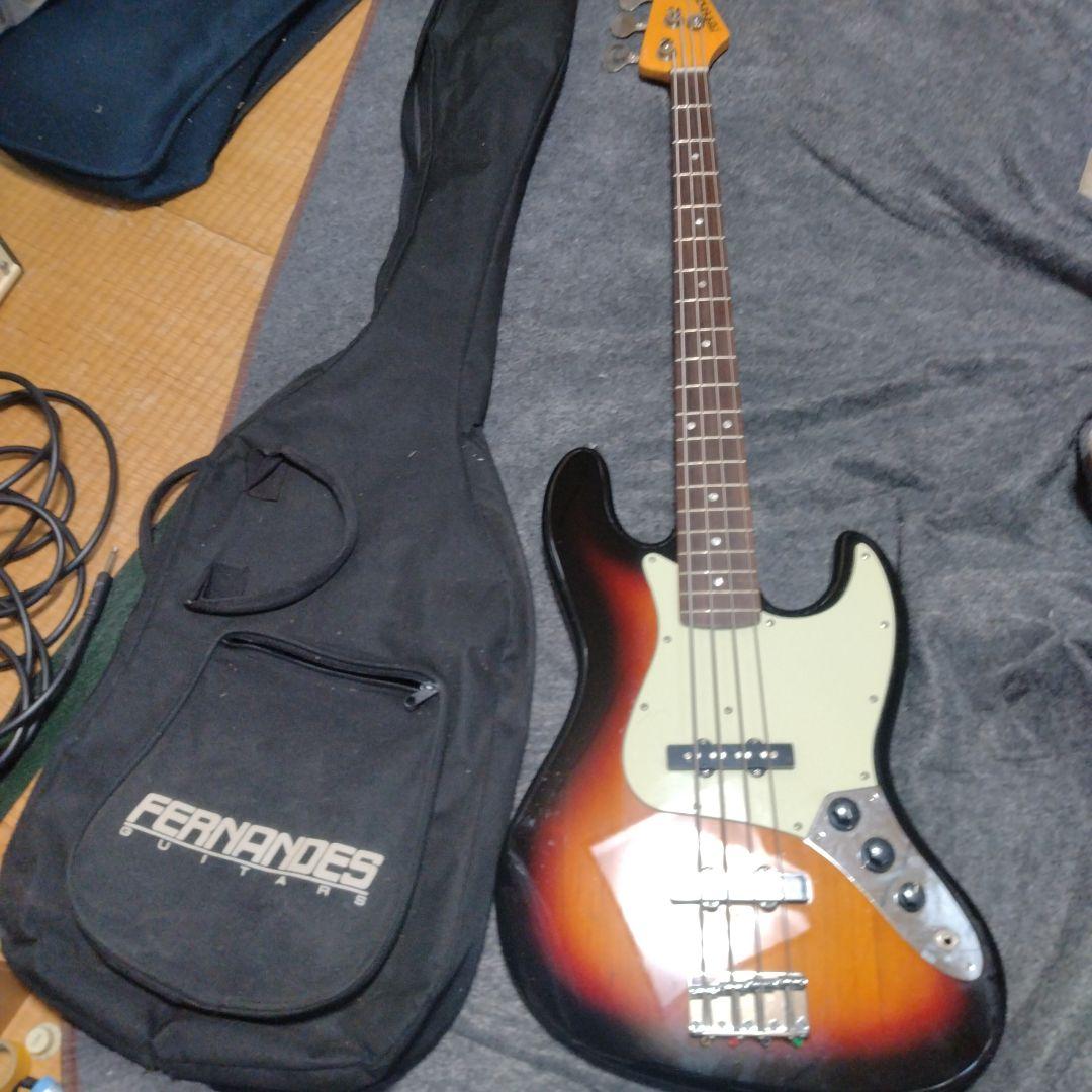 FERNANDESフェルナンデス エレキベース　ジャズベースタイプ　サンバースト