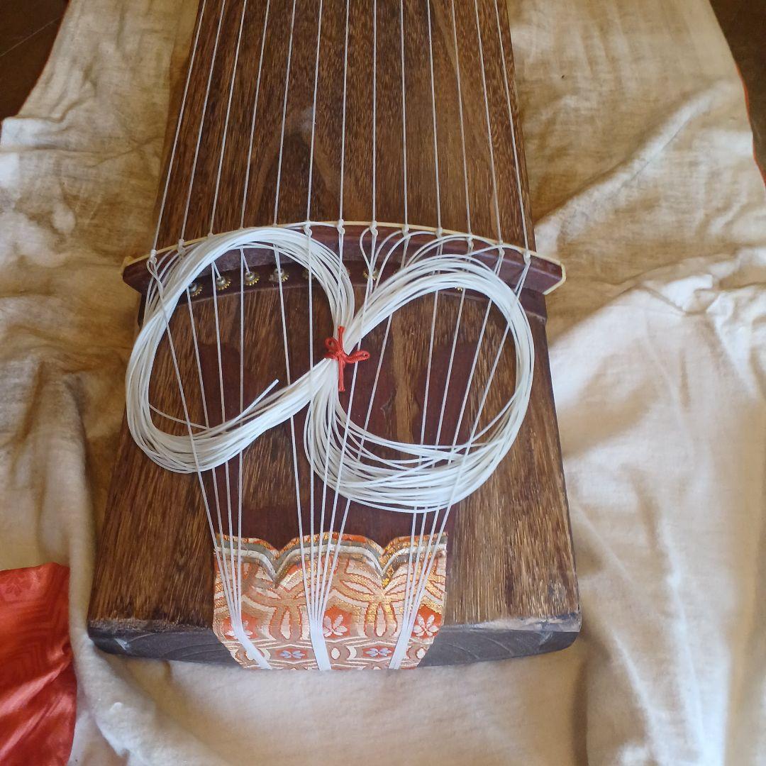 琴 13弦 花柄装飾【上質】素敵な品物