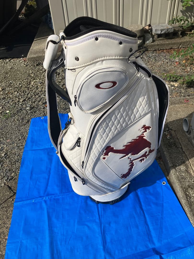 ゴ*3様 OAKLEY ゴルフバッグ・キャディバッグ ホワイト