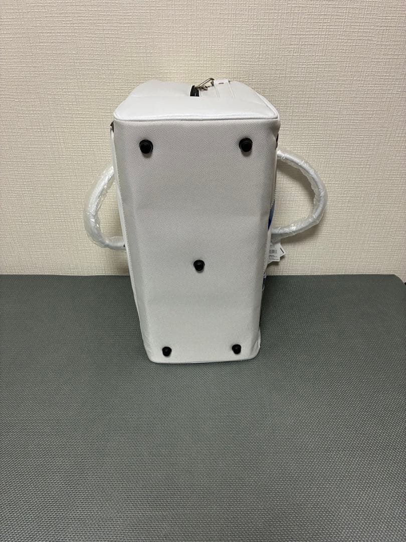 【ゼクシオ】XXIO 新品未使用 ゴルフ　ボストンバック ショルダー付き