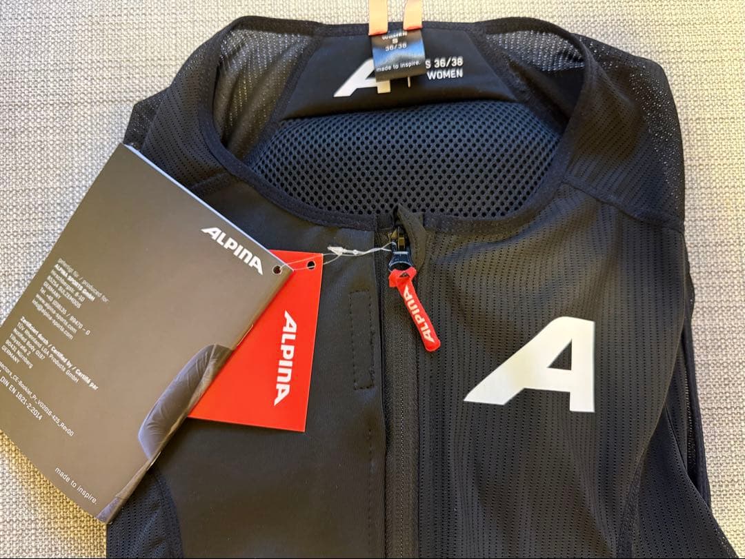 ★ALPINAスキースノーボードプロテクター レディース 背面 ベストタイプ ★