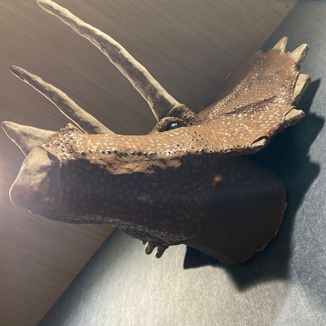 ハンティングトロフィー　ジュラシックパーク　いきもの大図鑑