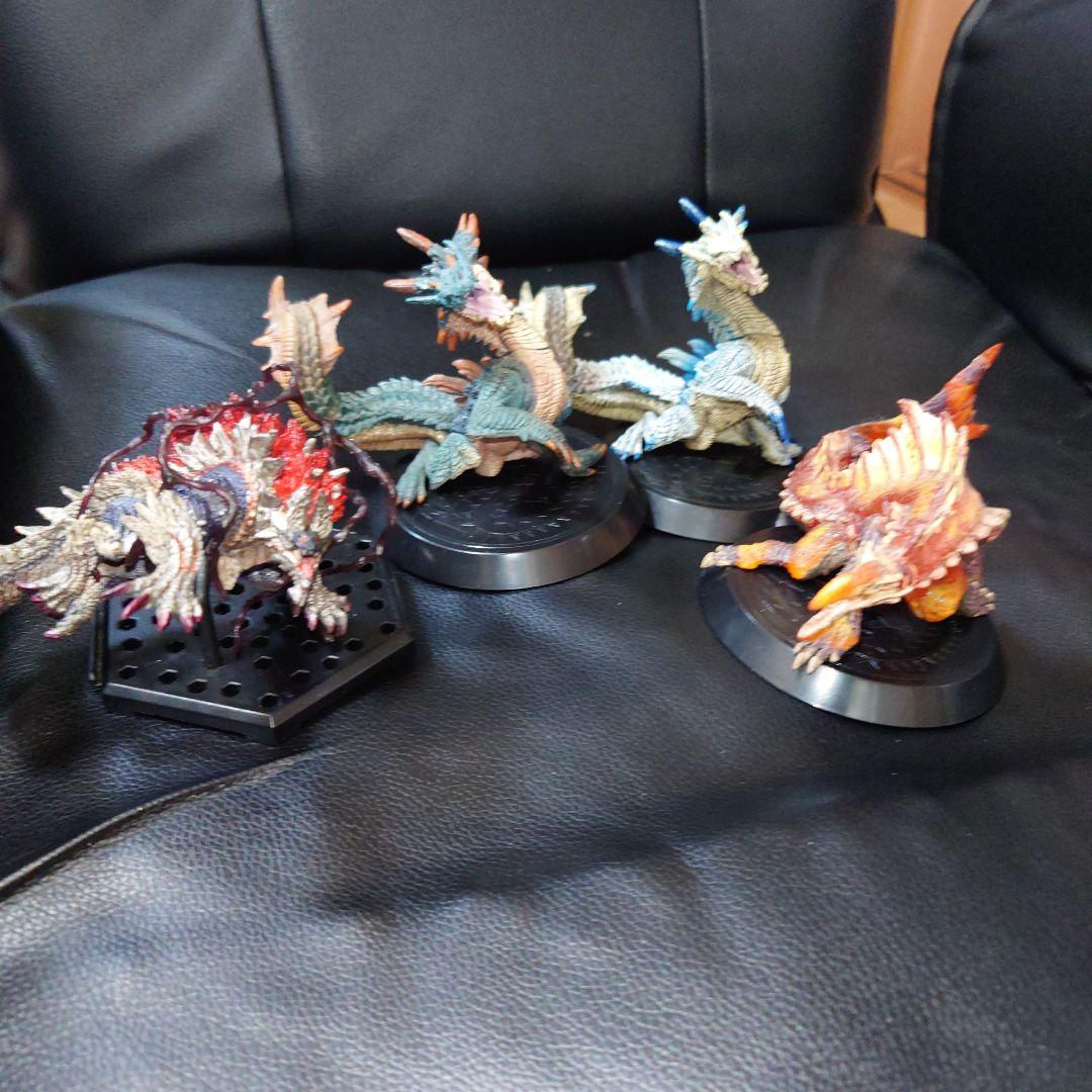 M*o様 モンスターハンタースタンダードモデル