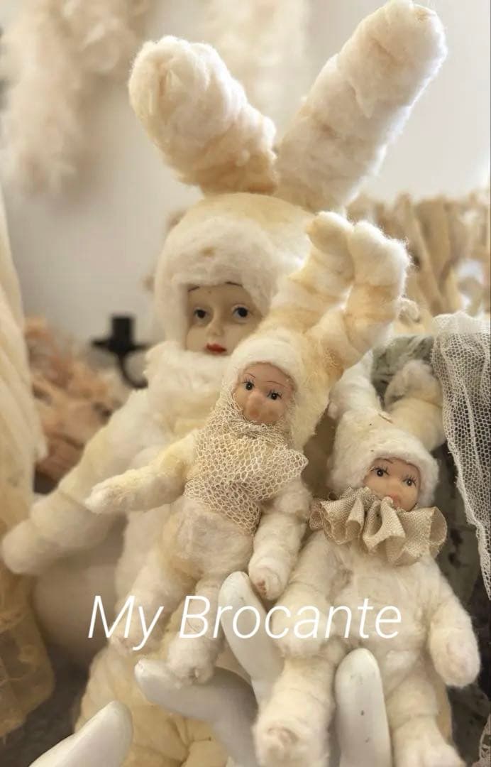 アンティーク雑貨 Handmade Cotton Bunny Dolls.
