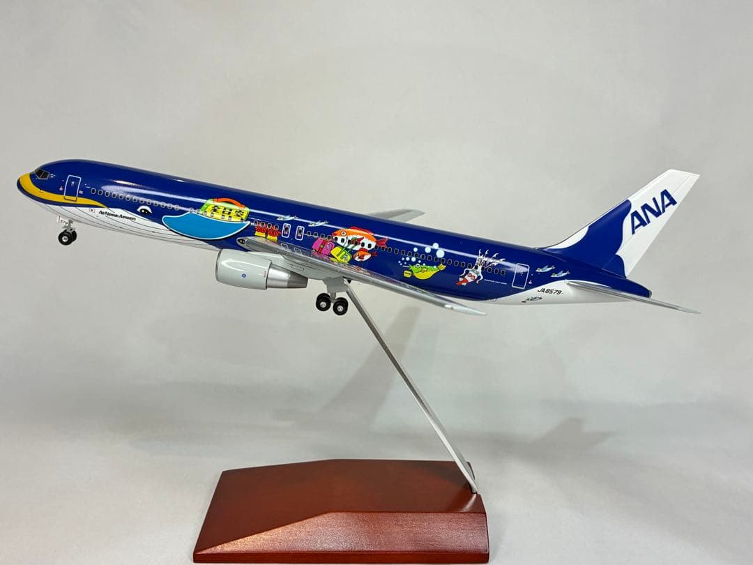 ANA　B767-300　MARINE JUMBO Jr.　1/200　マリン